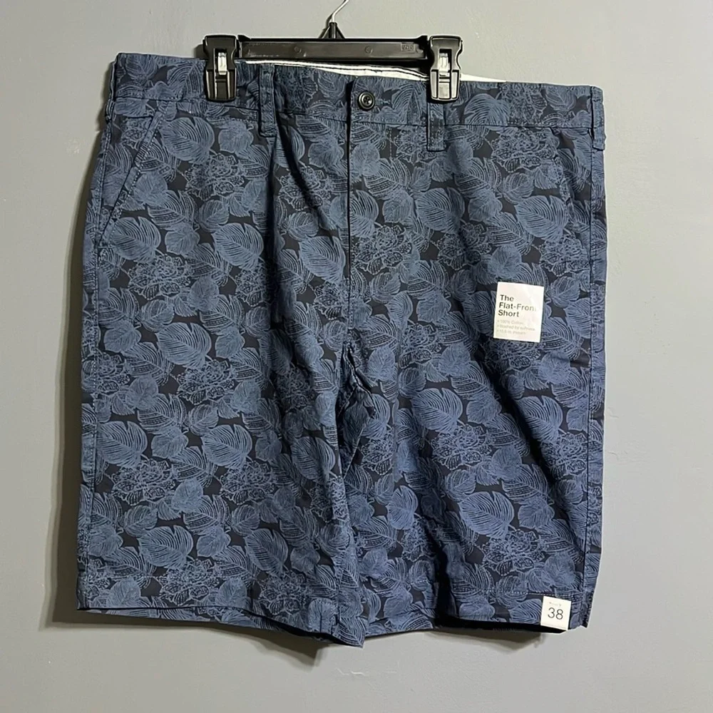 Sonoma Flat-Front Short 10.5-in. inseam size 38
